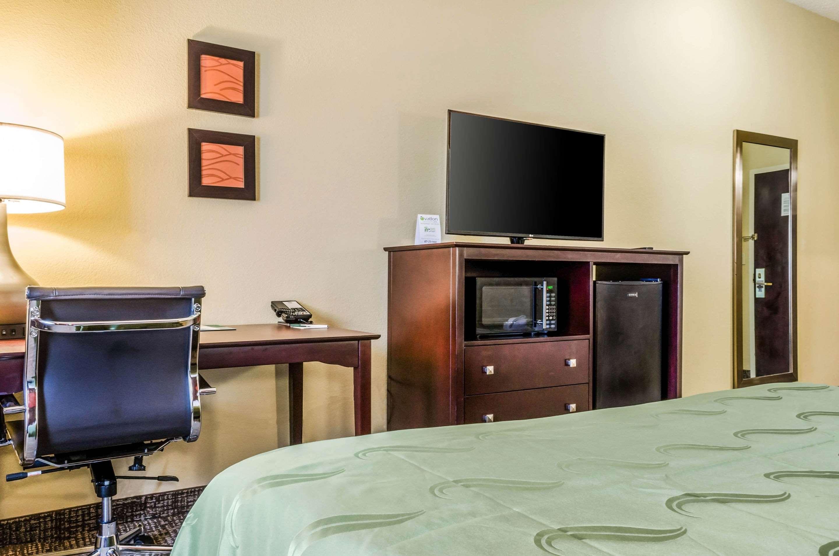 Wingate By Wyndham Biloxi - Ocean Springs Hotel Bagian luar foto