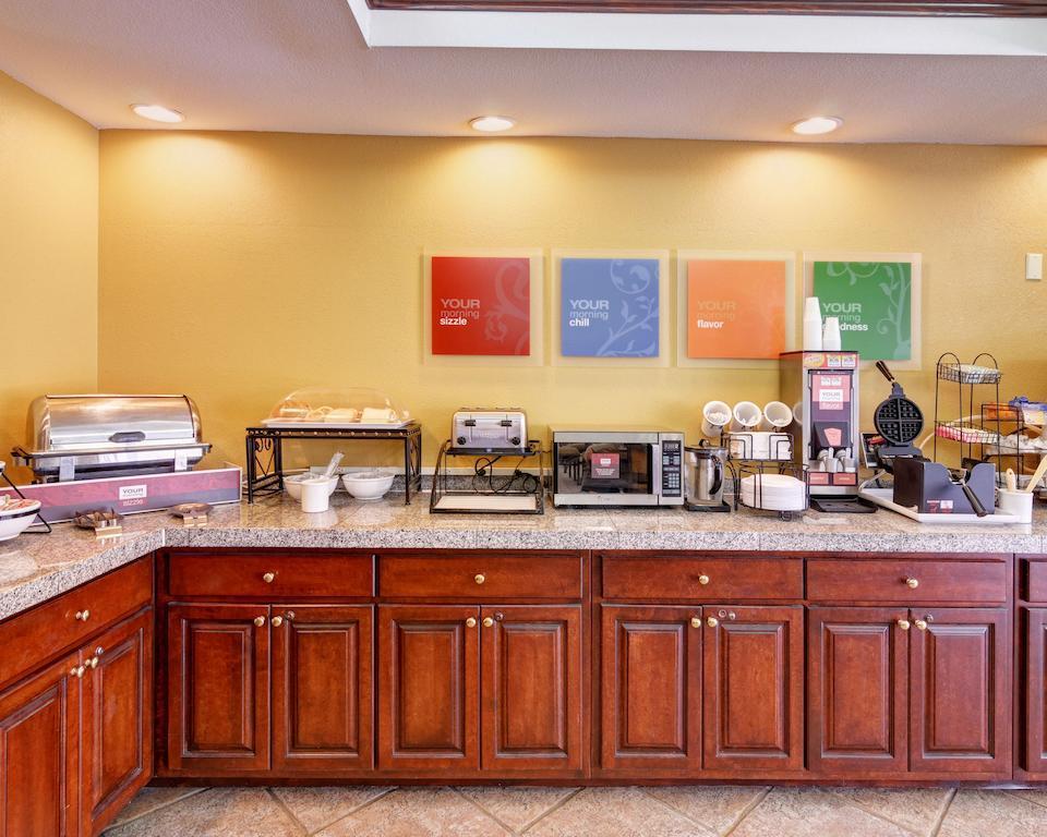 Wingate By Wyndham Biloxi - Ocean Springs Hotel Bagian luar foto
