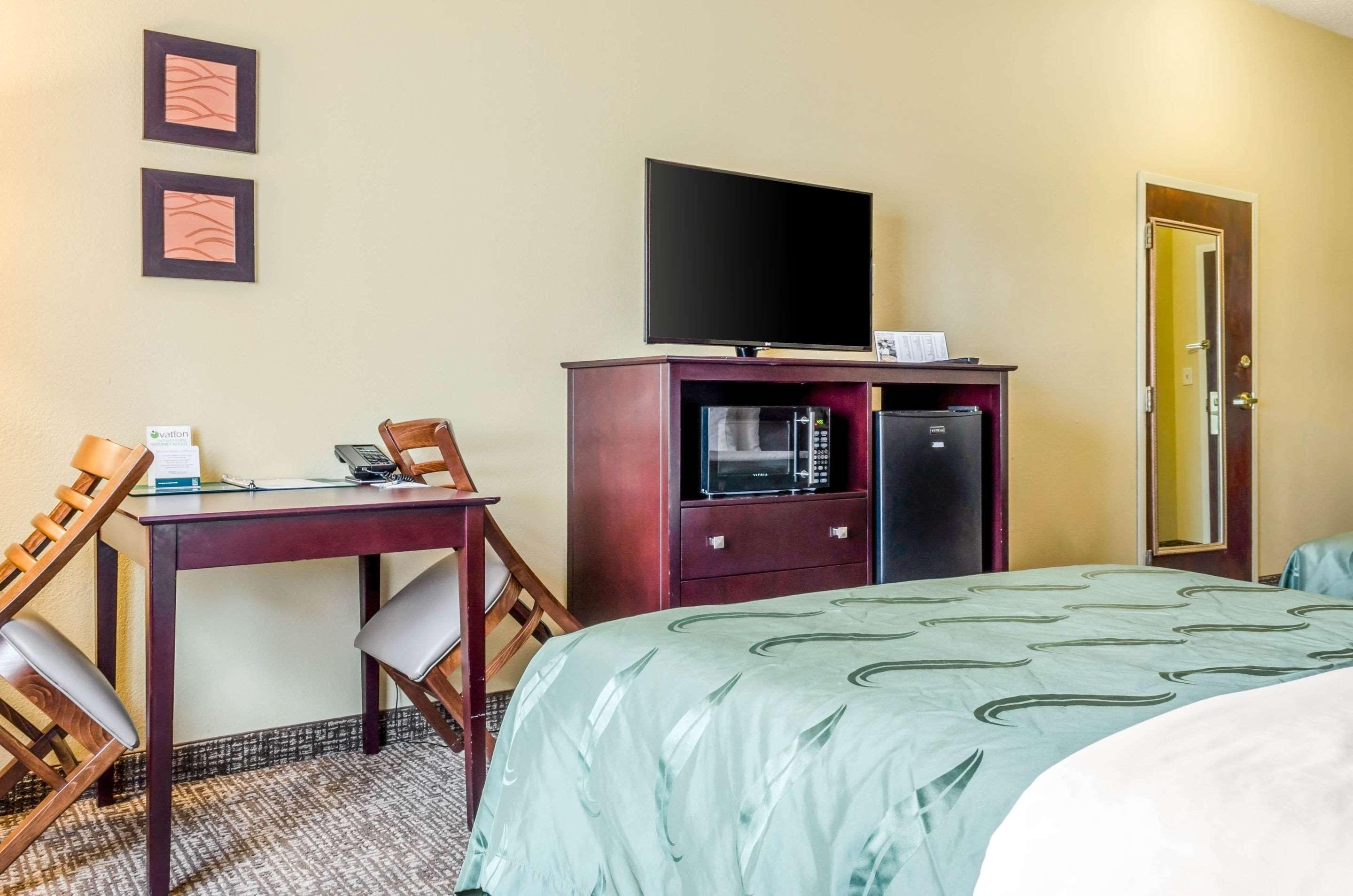 Wingate By Wyndham Biloxi - Ocean Springs Hotel Bagian luar foto