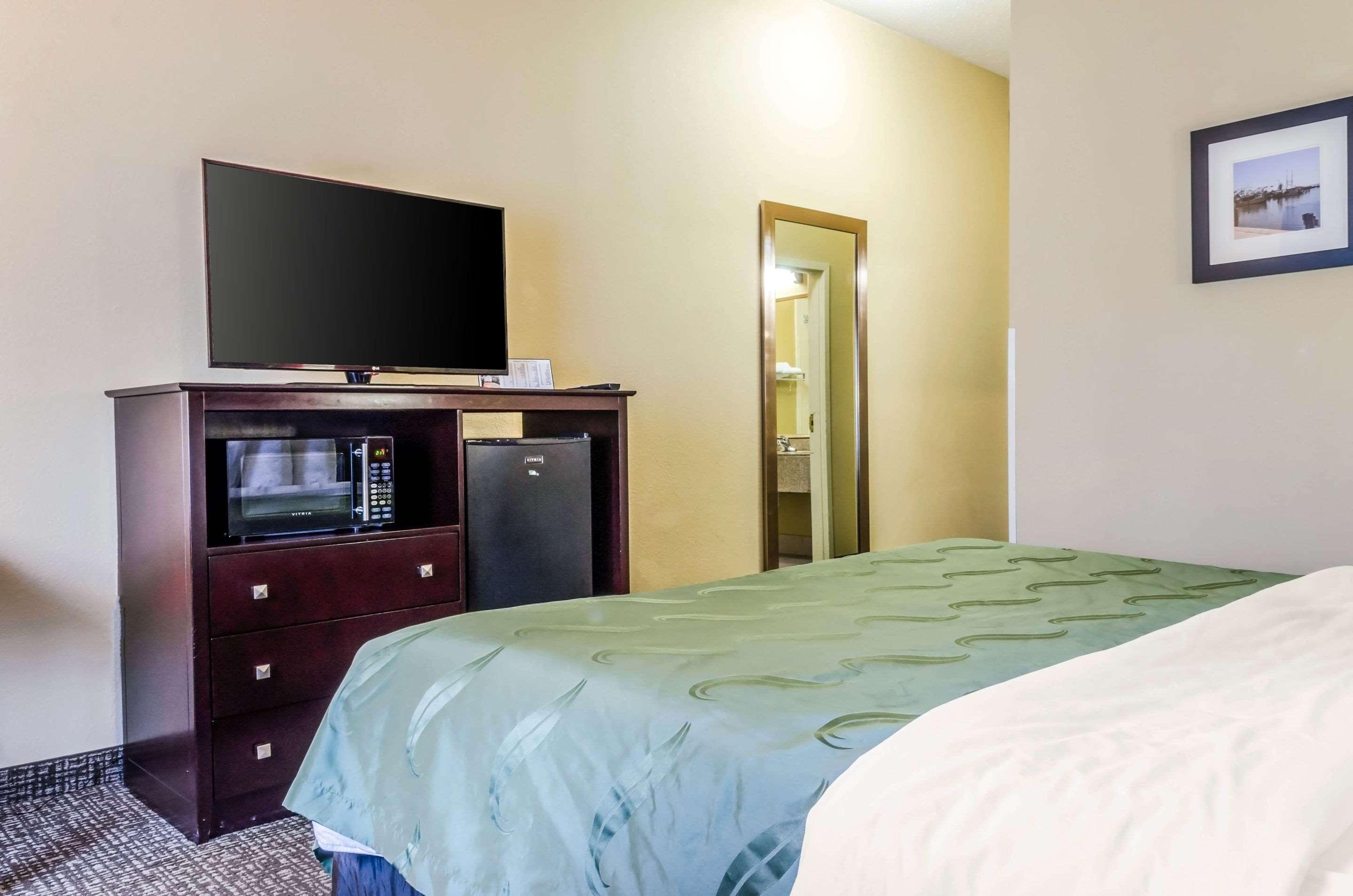 Wingate By Wyndham Biloxi - Ocean Springs Hotel Bagian luar foto