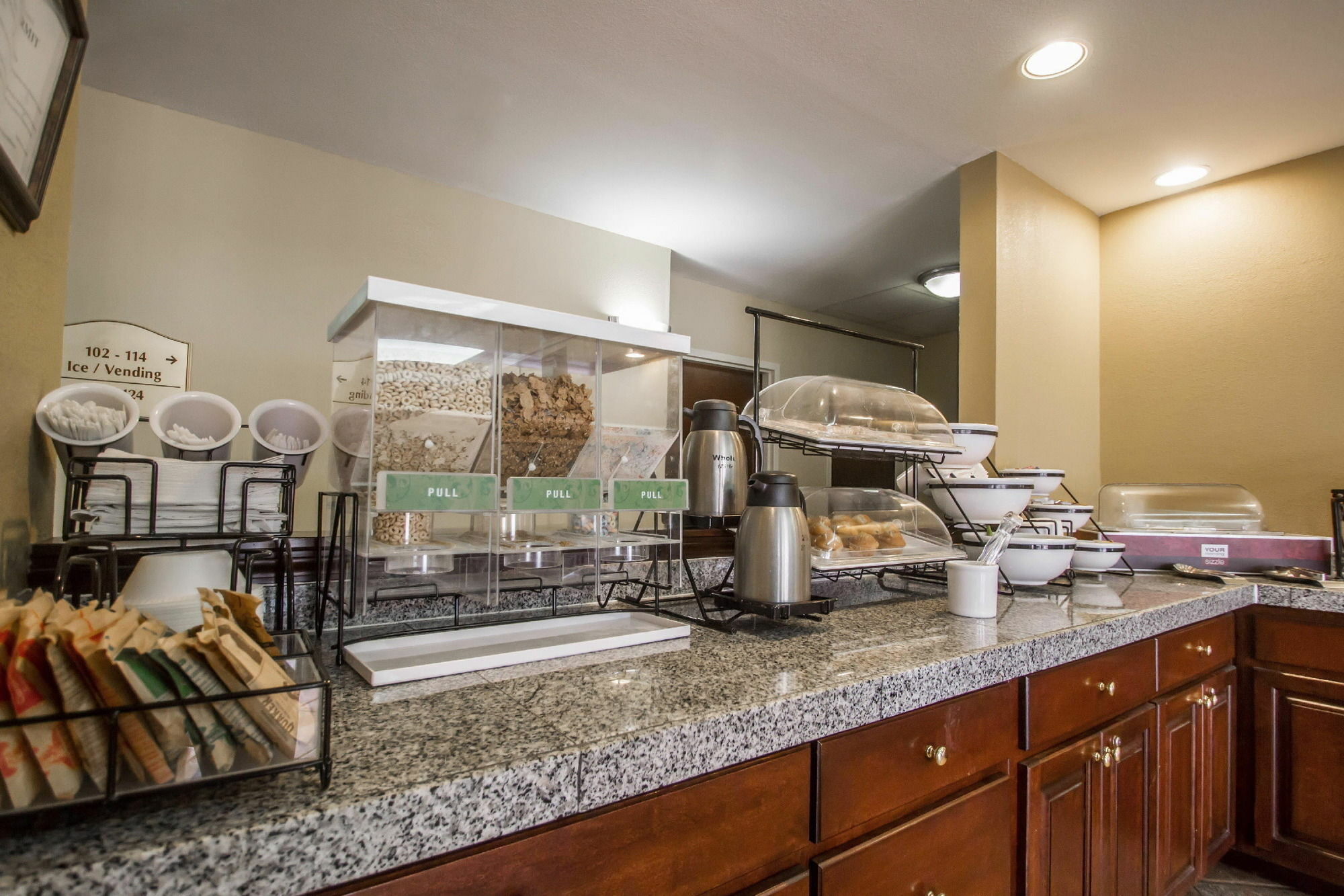 Wingate By Wyndham Biloxi - Ocean Springs Hotel Bagian luar foto