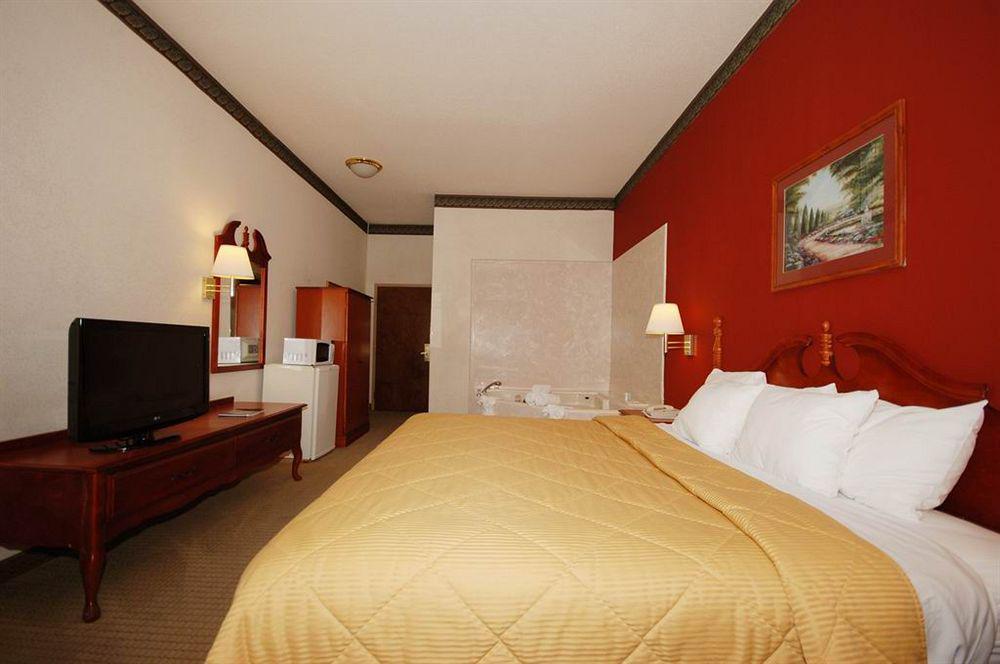 Wingate By Wyndham Biloxi - Ocean Springs Hotel Bagian luar foto